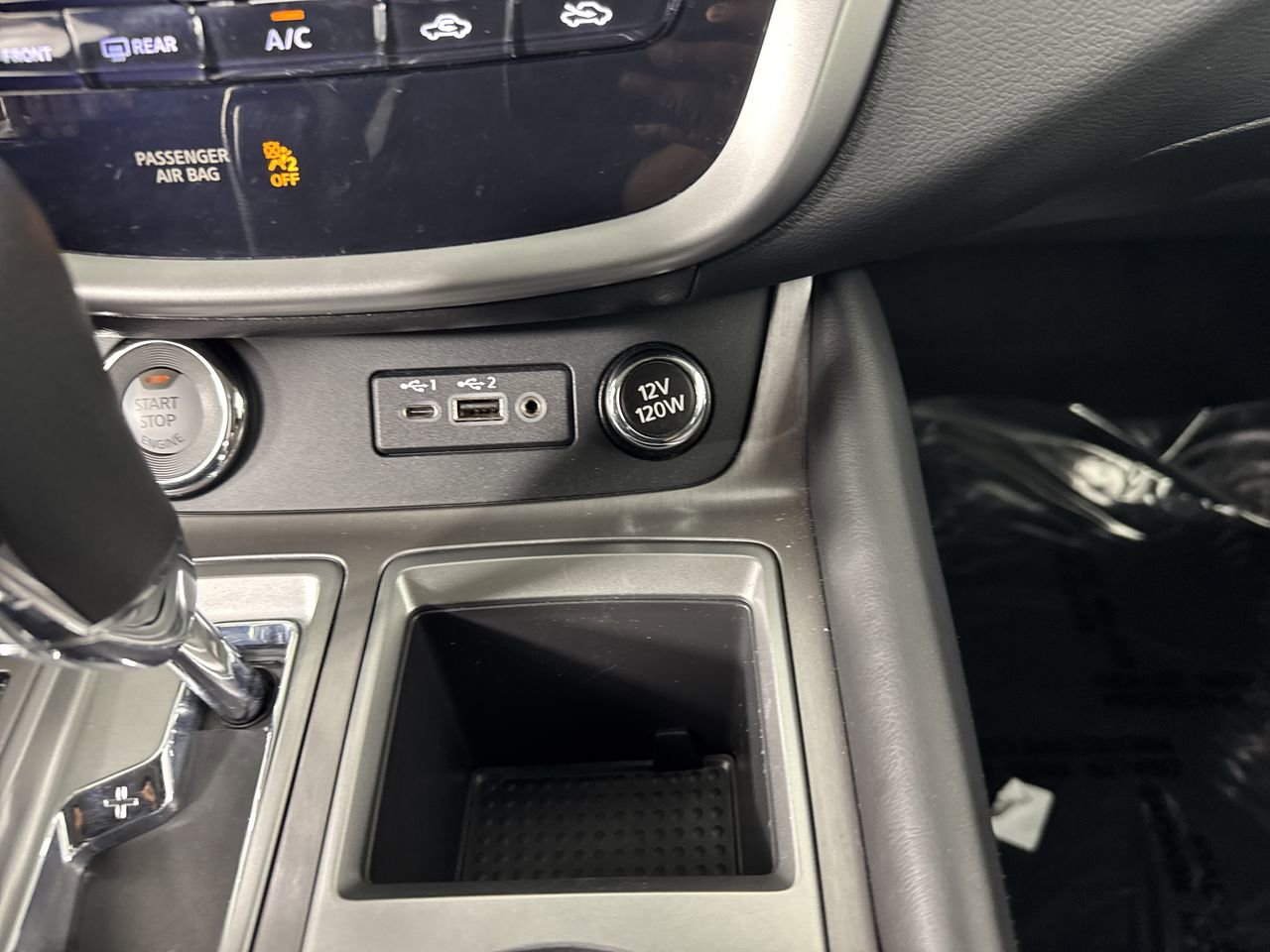Used 2024 Nissan Murano SV w/ SV Midnight Edition Package AWD/4WD image 9