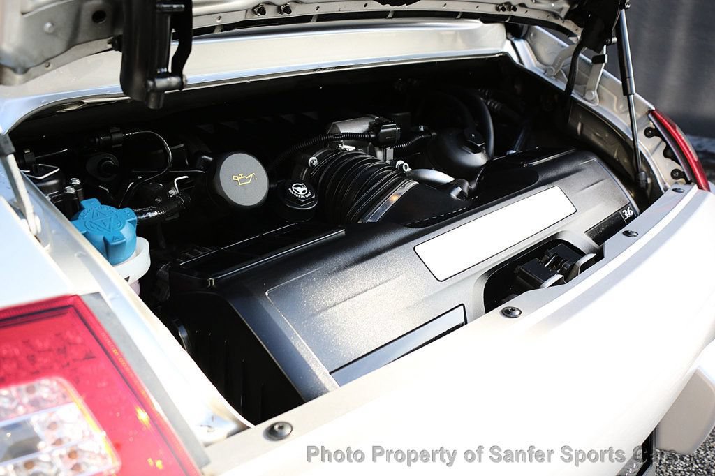 Used 2009 Porsche 911 Carrera RWD image 14