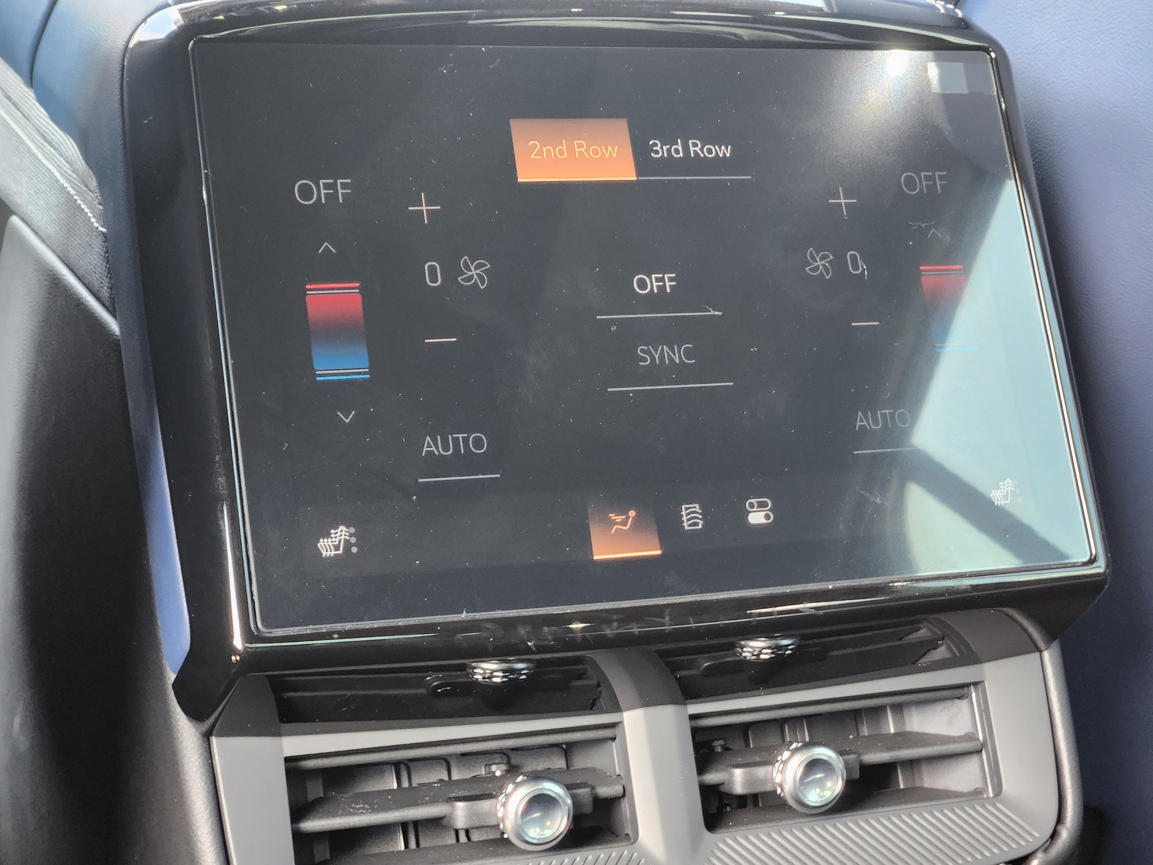 New 2026 Cadillac Vistiq Premium Luxury AWD/4WD image 20