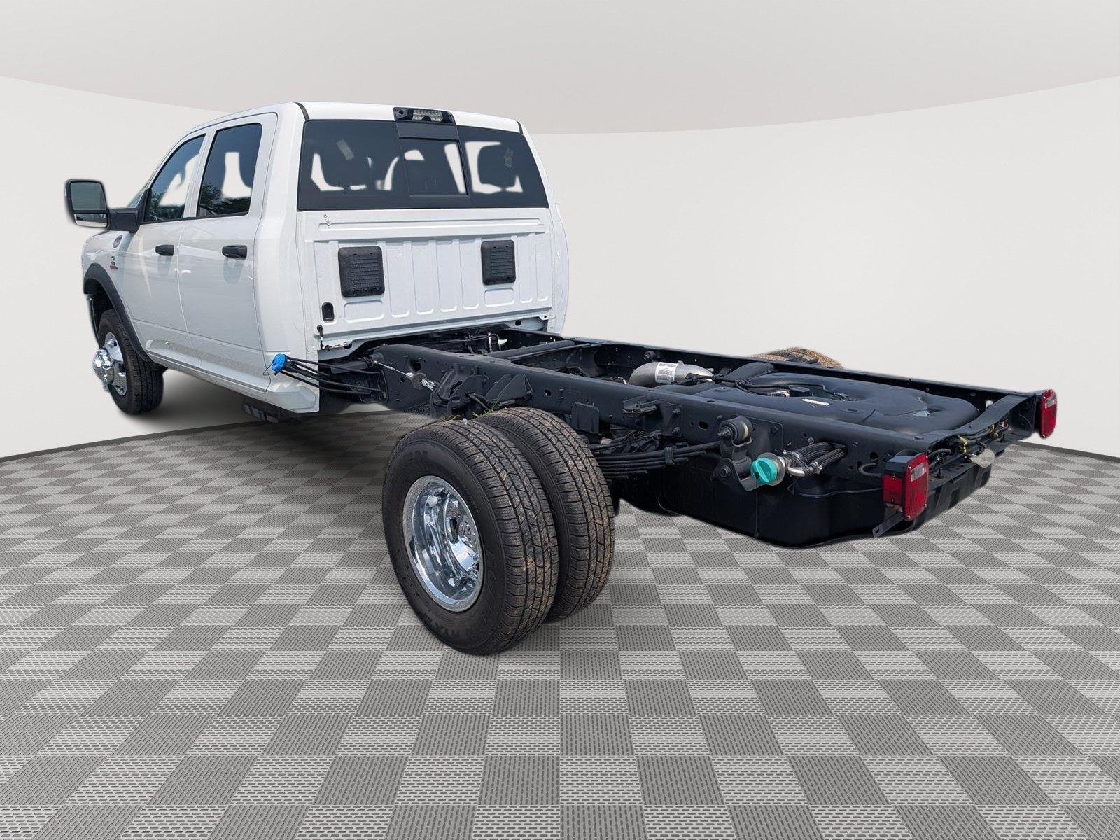 New 2026 RAM 3500 Tradesman AWD/4WD image 2