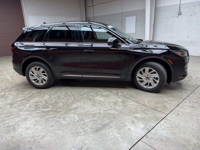 Used 2023 Lincoln Corsair FWD image 6