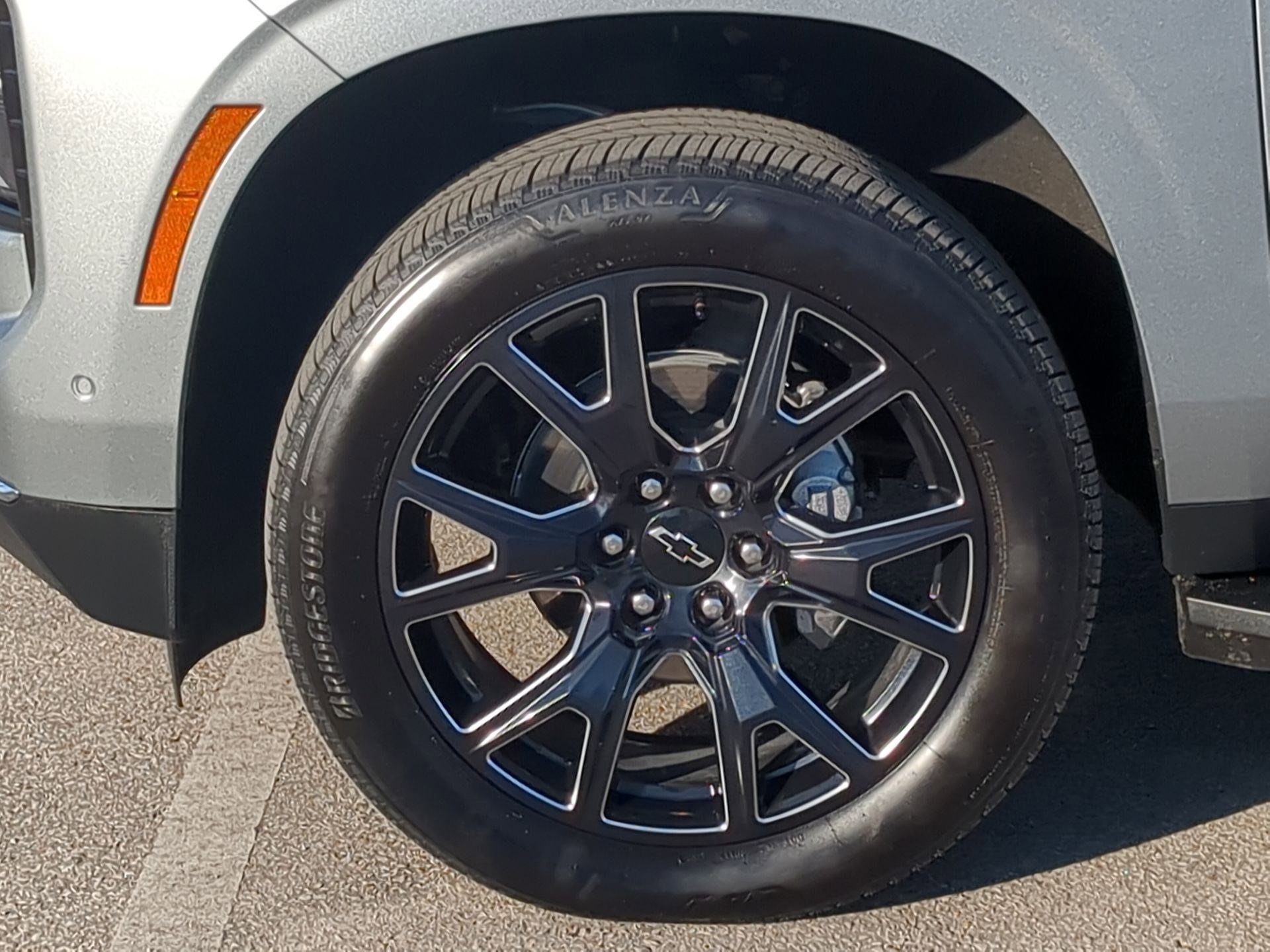 Used 2025 Chevrolet Tahoe LT w/ Comfort Package image 11