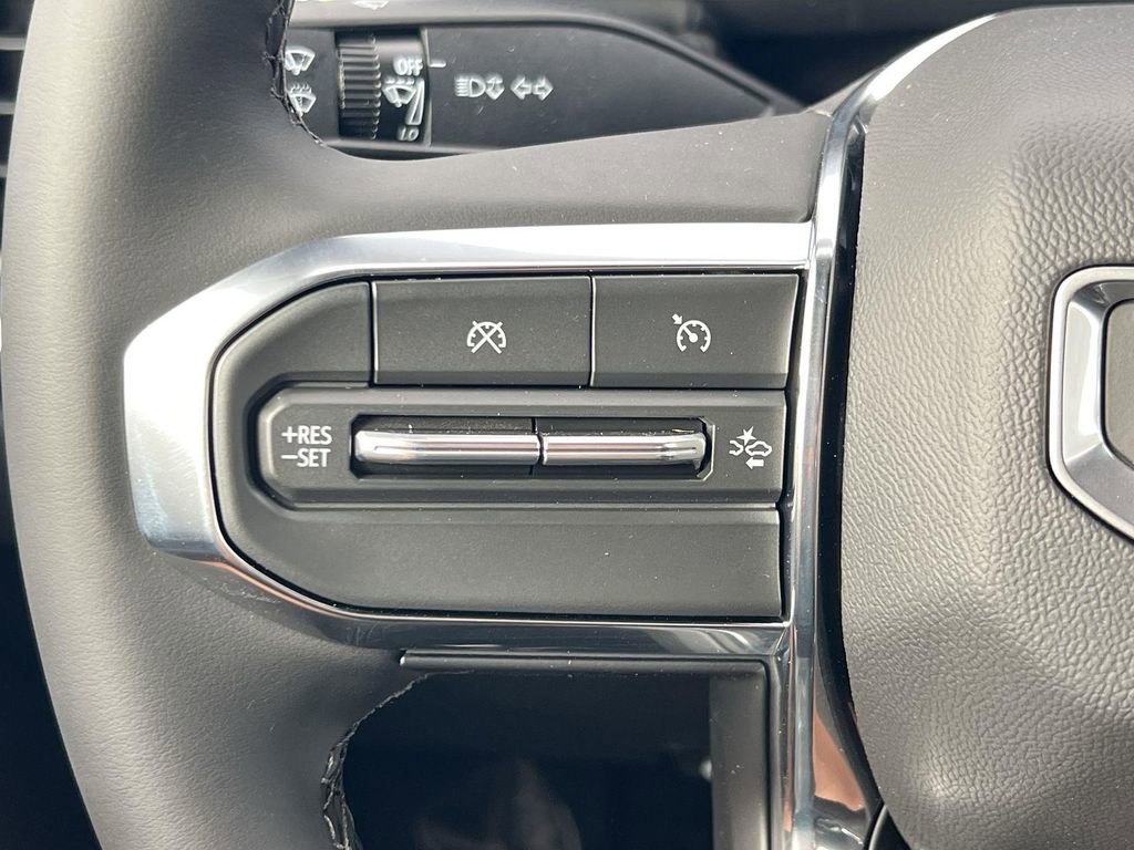 New 2026 GMC Canyon Elevation image 13