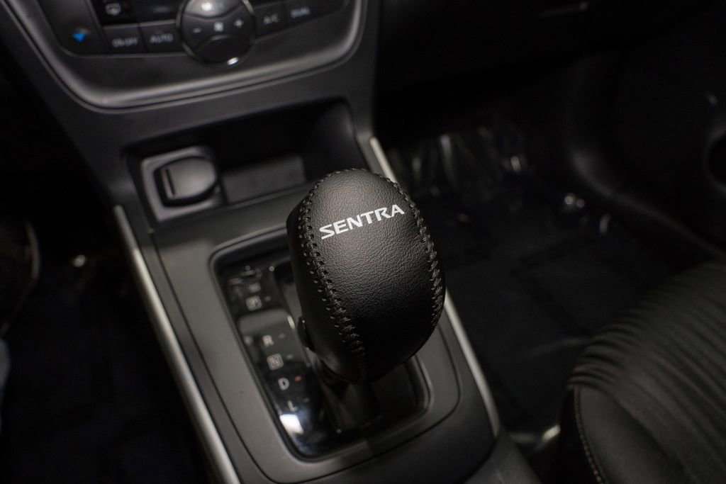Certified 2018 Nissan Sentra SV image 15
