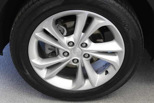 Used 2023 Buick Encore GX Preferred w/ Cold Weather Comfort Package AWD/4WD image 14