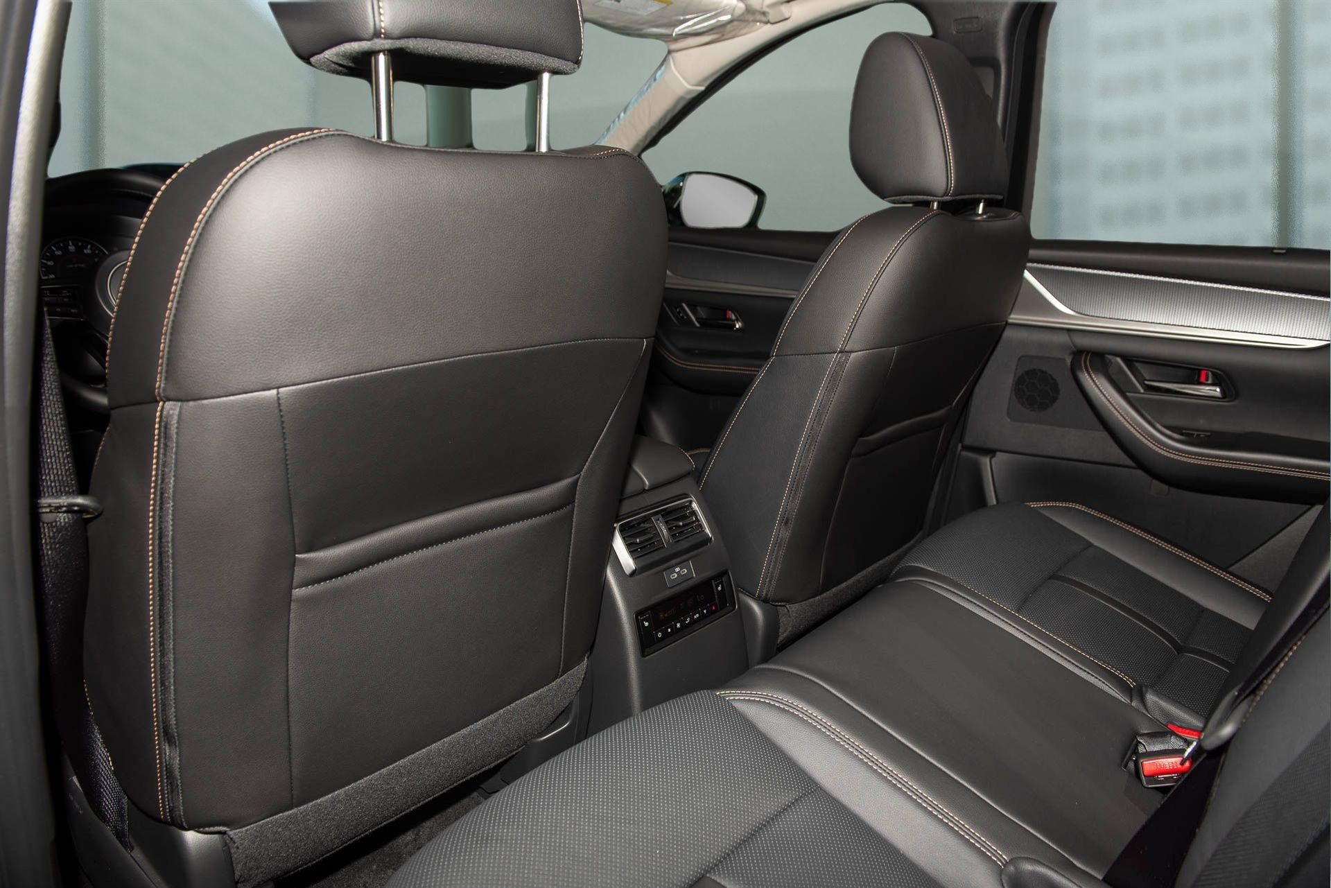 New 2026 MAZDA CX-70 3.3 Turbo w/ Preferred Package image 17