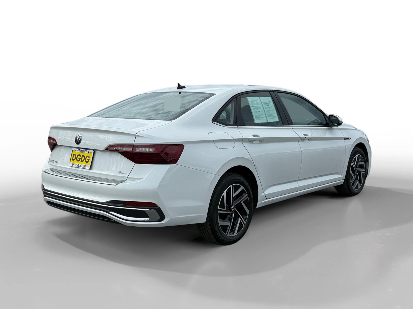 Certified 2023 Volkswagen Jetta SEL FWD image 5
