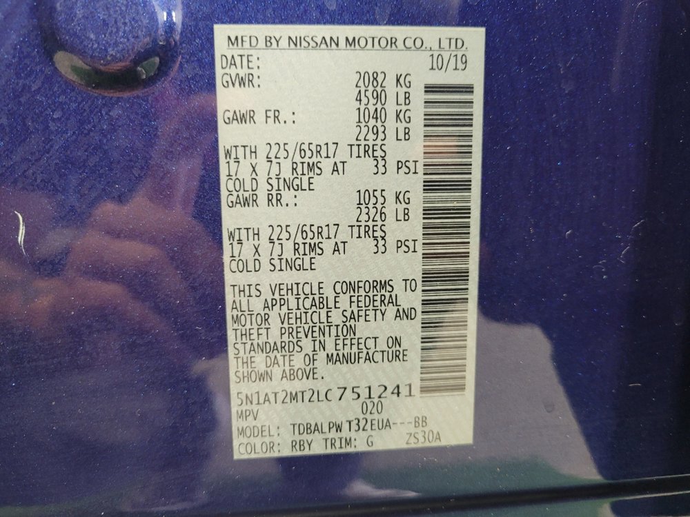 Used 2020 Nissan Rogue S image 33