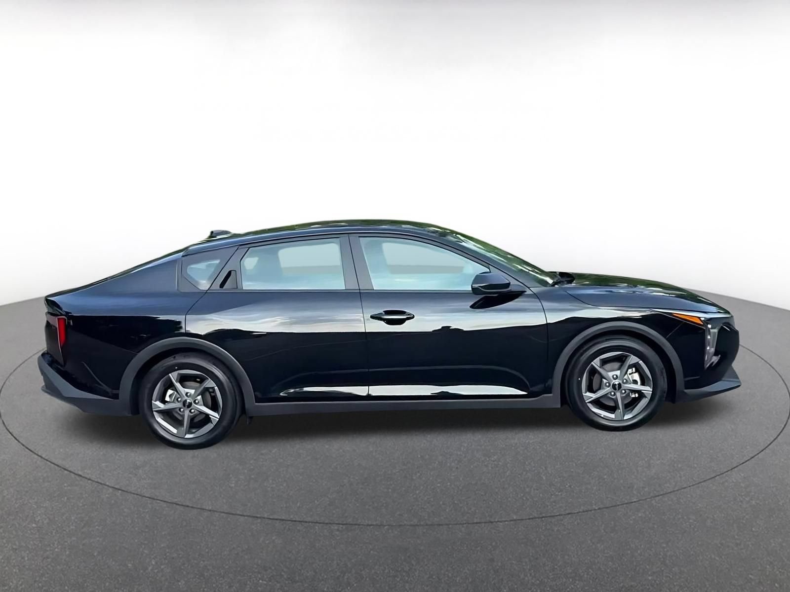 Used 2026 Kia K4 FWD image 15