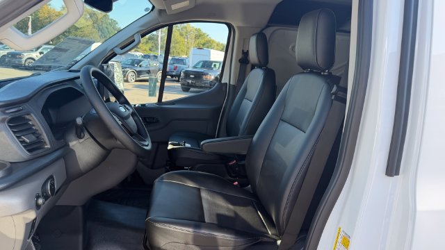 New 2027 Ford Transit 150 Low Roof w/ Load Area Protection Package RWD image 11