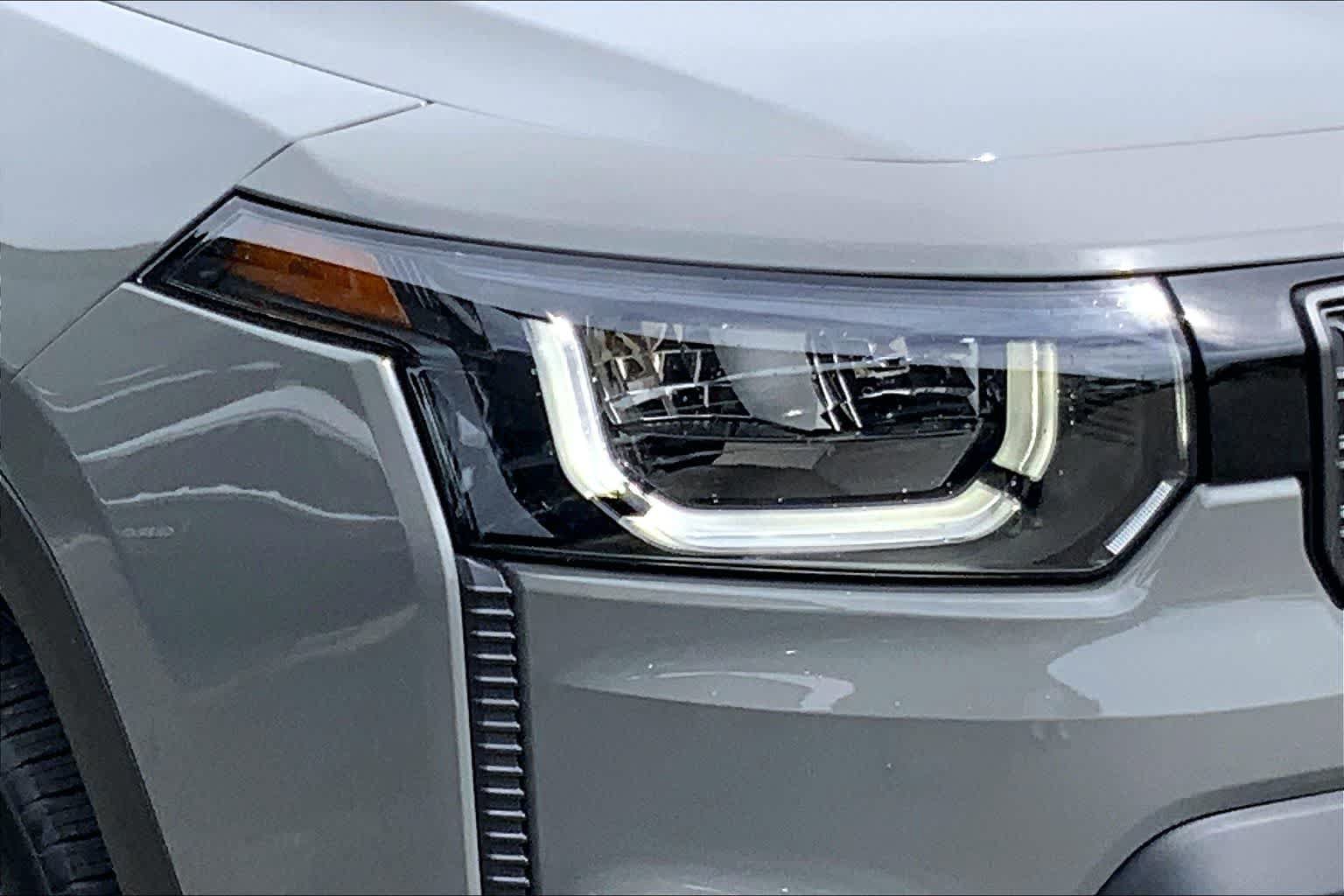 New 2026 Jeep Cherokee Laredo AWD/4WD image 11