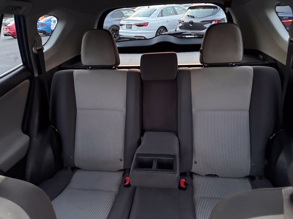 Used 2014 Toyota RAV4 XLE AWD/4WD image 18
