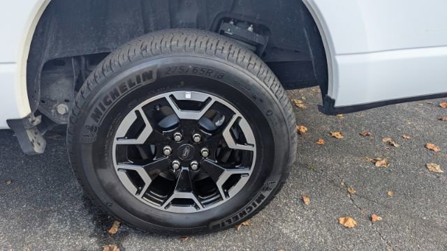 Used 2022 Ford F150 Lightning Pro image 10