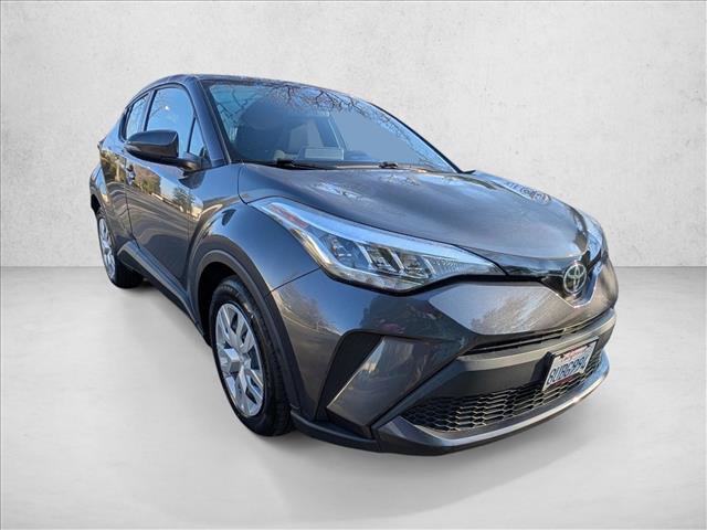 Used 2021 Toyota C-HR LE image 3