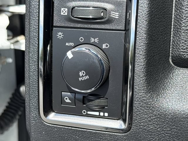 Used 2018 RAM 2500 Laramie w/ Sport Appearance Group AWD/4WD image 39