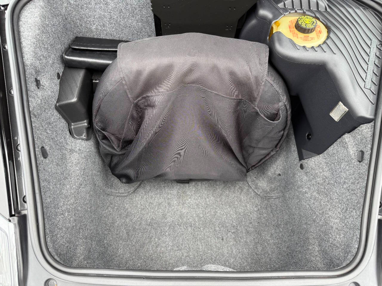 Used 2000 Porsche 911 Carrera image 66
