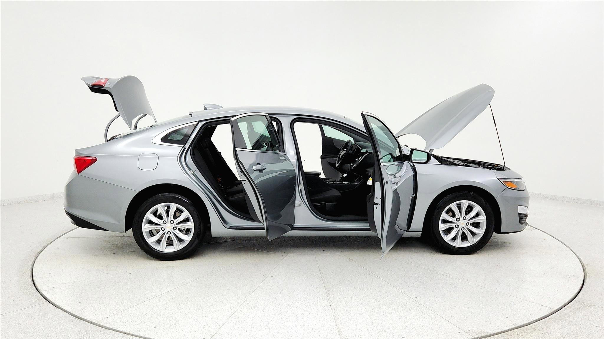 Used 2025 Chevrolet Malibu LT image 30