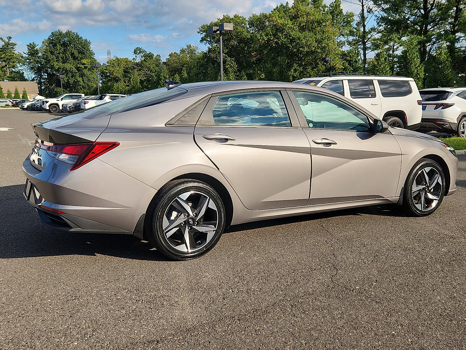 Certified 2023 Hyundai Elantra SEL w/ Convenience Package FWD image 10