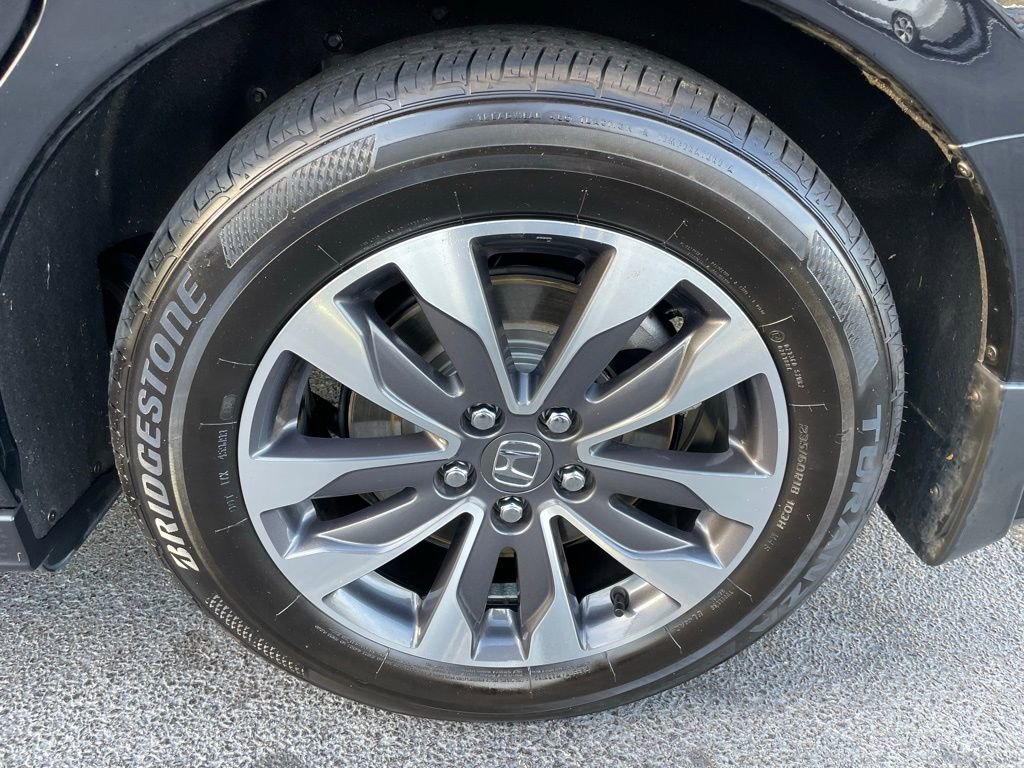 Certified 2024 Honda Odyssey EX-L image 44