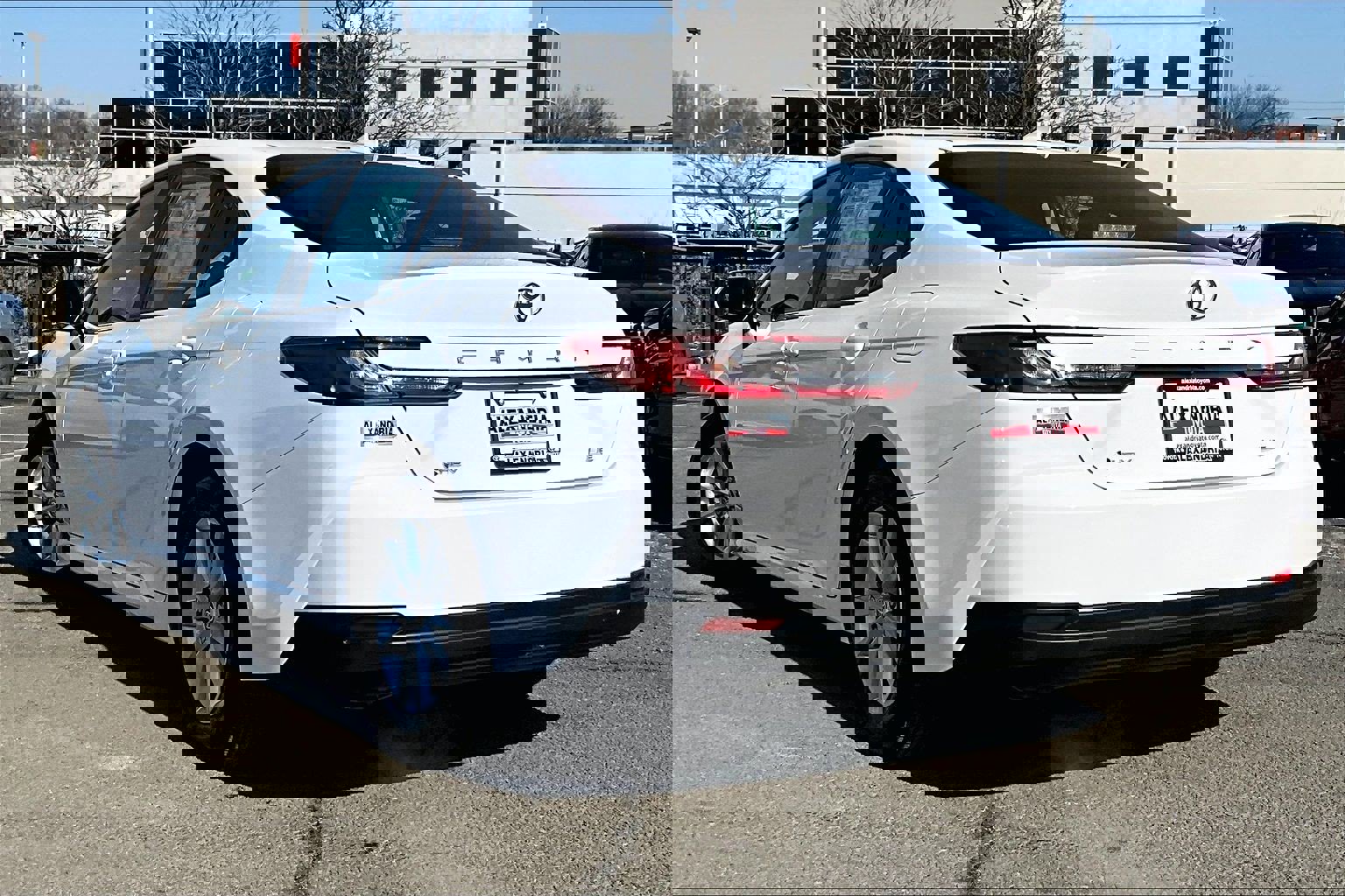 Used 2025 Toyota Camry LE image 11