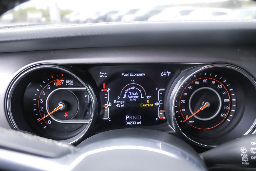 Used 2020 Jeep Wrangler Unlimited Sahara w/ Uconnect 4C Nav & Sound Group image 22