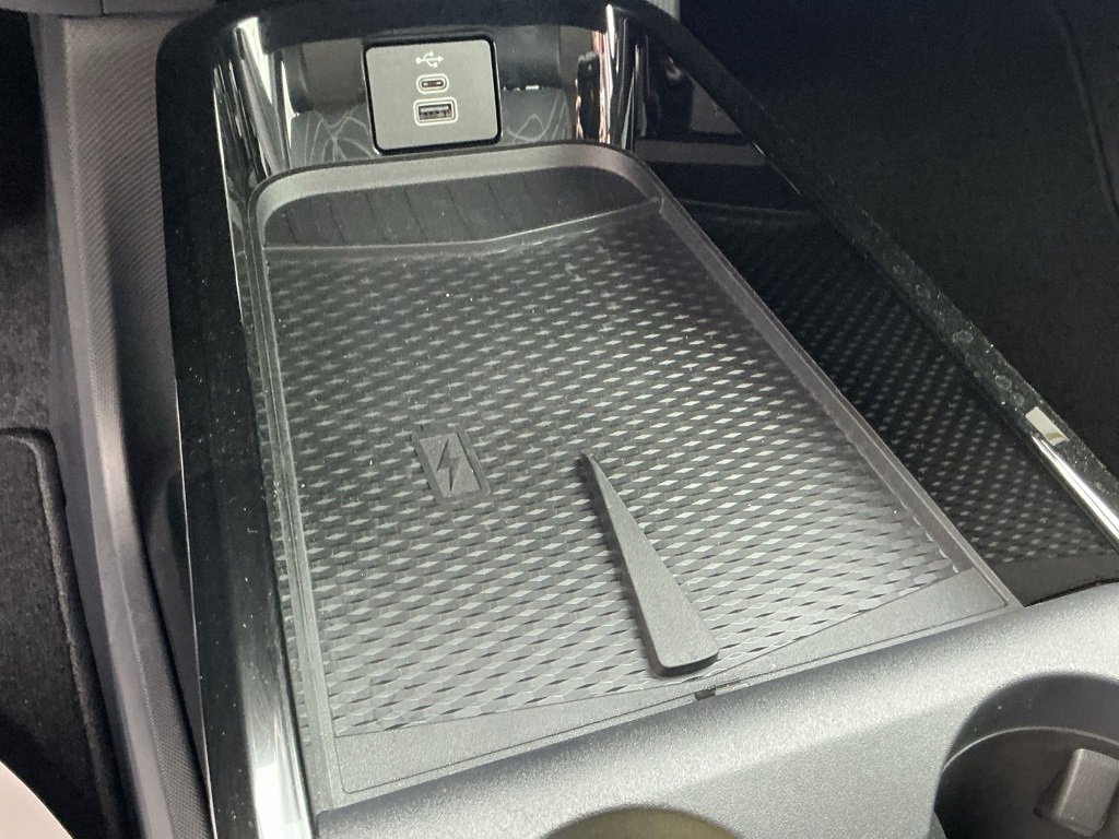 Used 2025 Ford Mustang Mach-E Select image 27