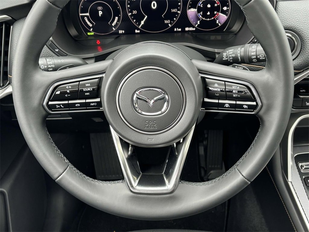 New 2025 MAZDA CX-70 Plug-In Hybrid w/ Premium Pkg image 32