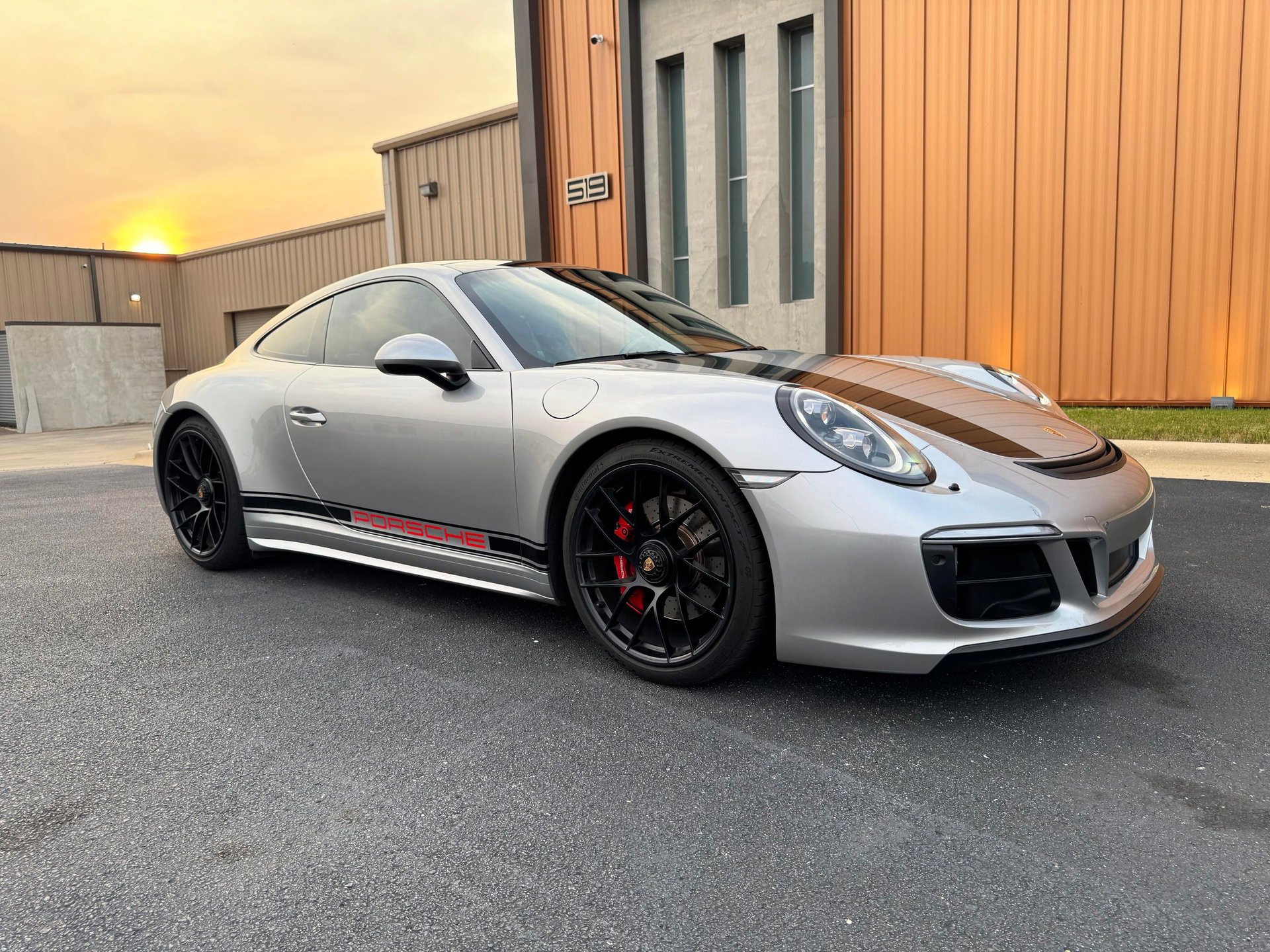 Used 2018 Porsche 911 GT3 RS image 3