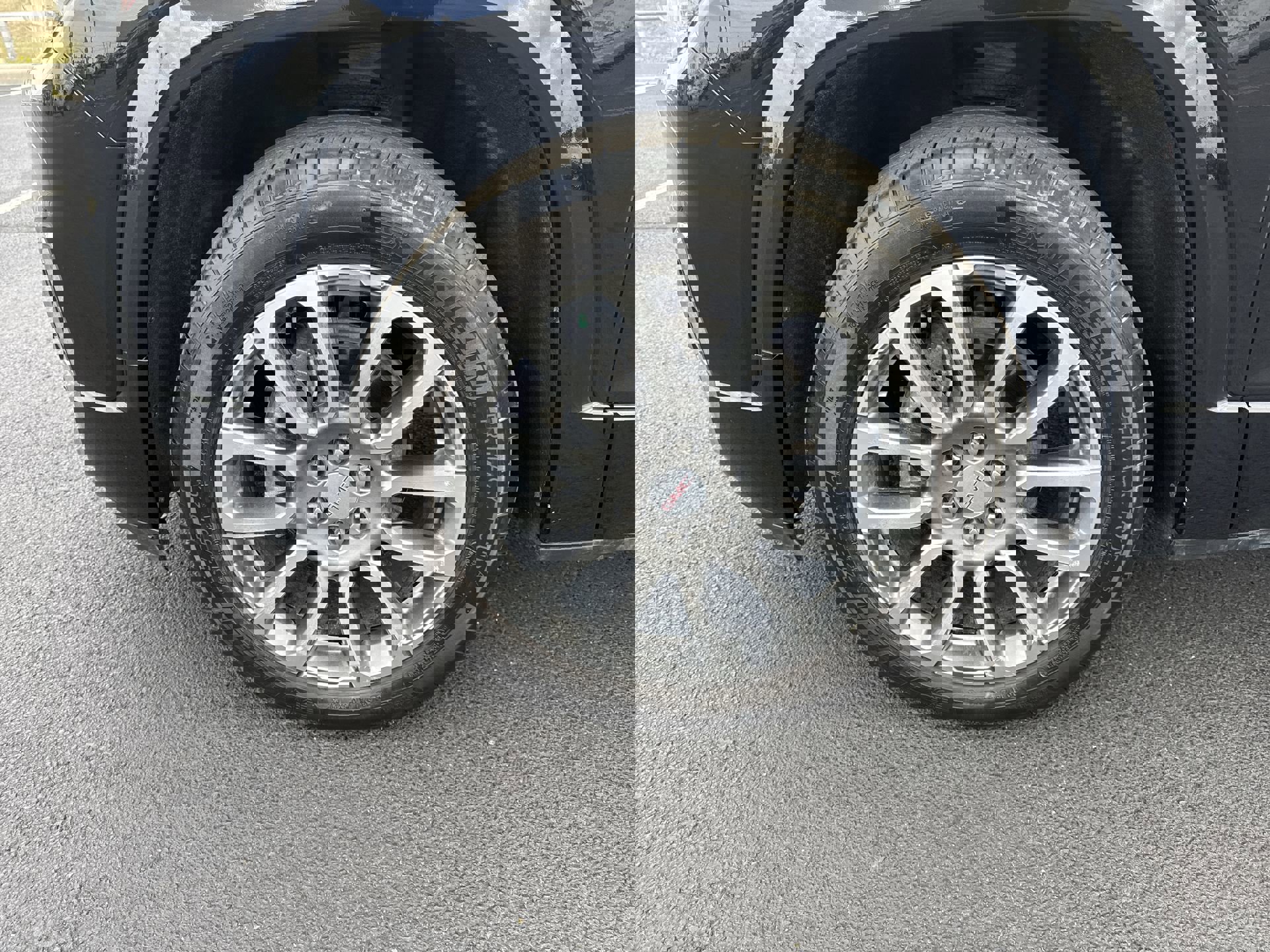 Certified 2023 GMC Acadia Denali w/ Denali Ultimate Package image 10