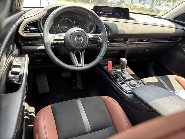 Used 2025 MAZDA CX-30 Carbon AWD/4WD image 16
