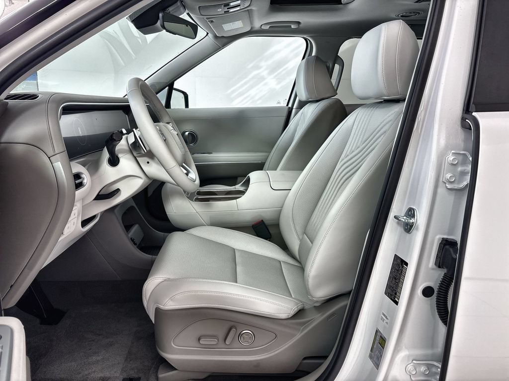 New 2026 Hyundai Palisade SEL Premium FWD image 13