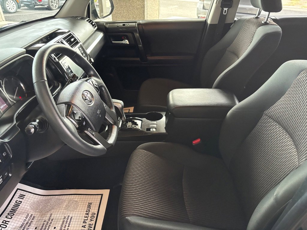 Used 2024 Toyota 4Runner TRD Off-Road image 6