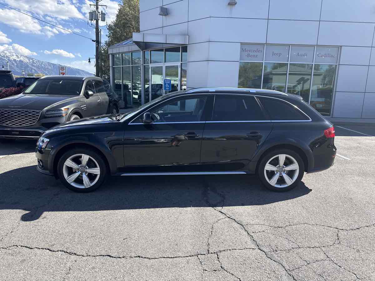 Used 2013 Audi A4 Premium Plus w/ Premium Plus Pkg AWD/4WD image 8