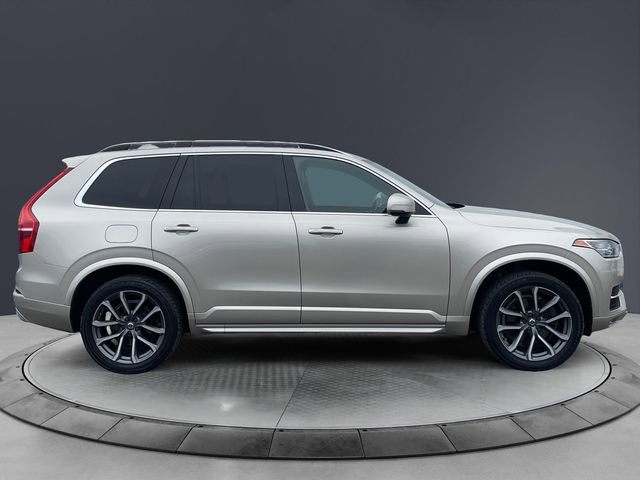 Used 2016 Volvo XC90 T6 Momentum w/ Vision Package AWD/4WD image 6