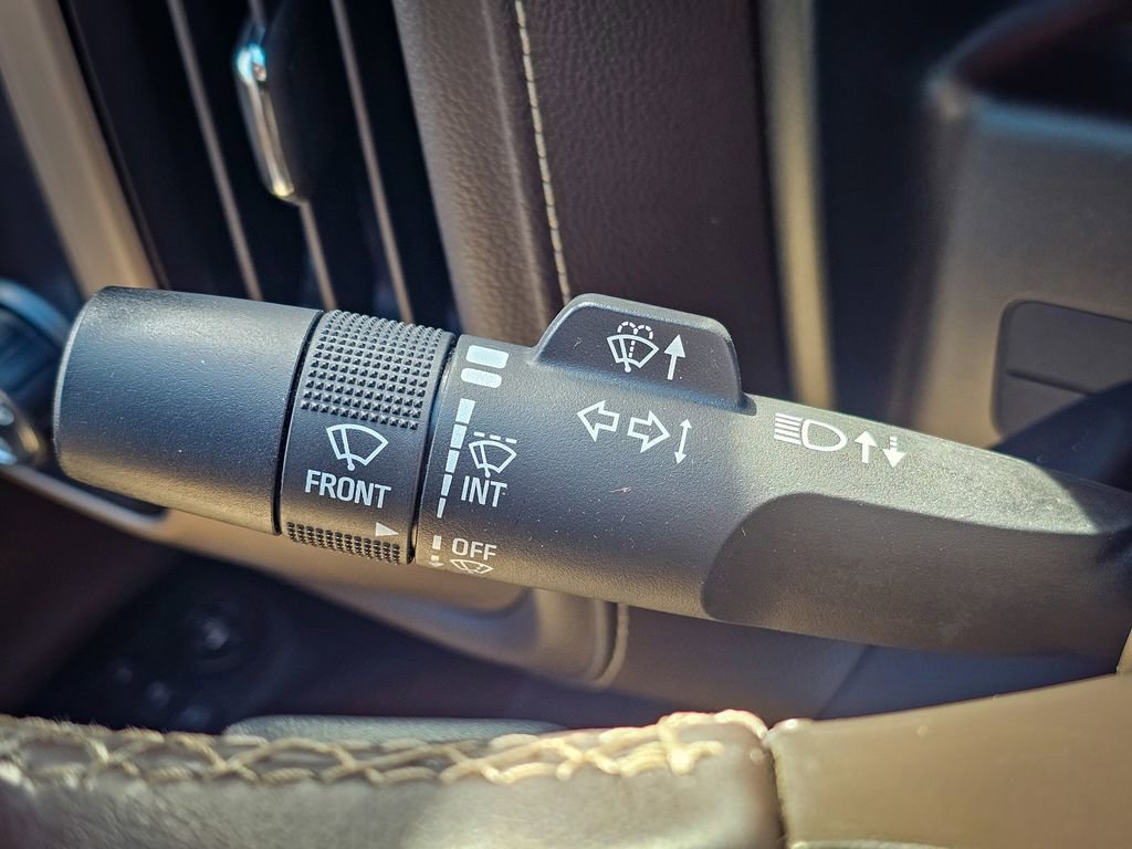 Used 2018 GMC Sierra 3500 Denali w/ Duramax Plus Package image 25