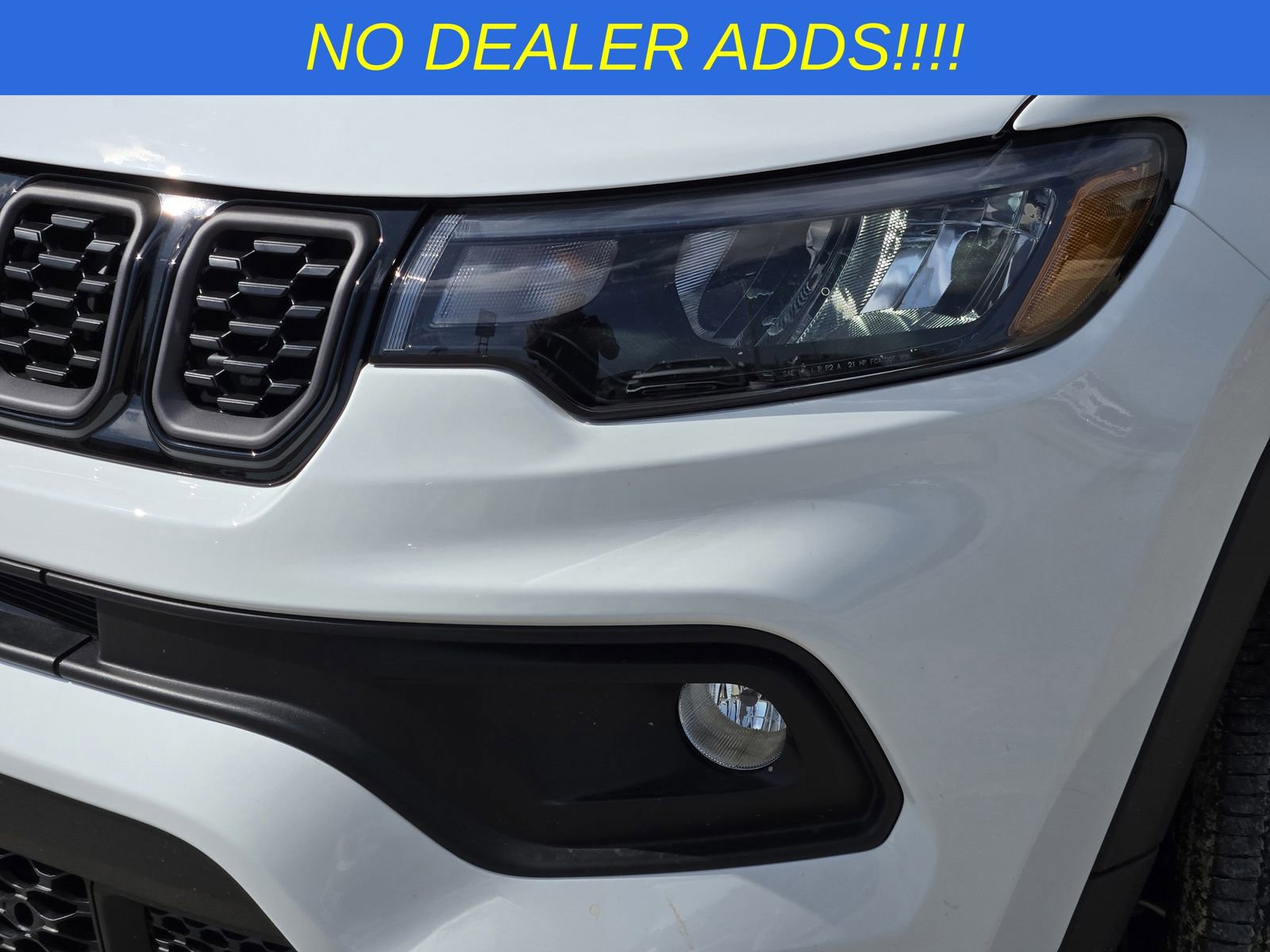 New 2026 Jeep Compass Latitude image 8