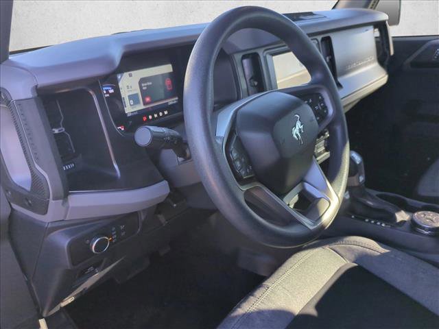 Used 2022 Ford Bronco Base image 10