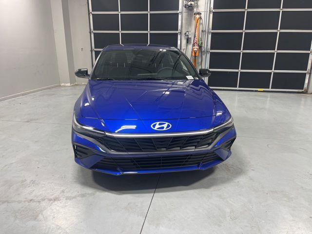 New 2026 Hyundai Elantra Sport image 2