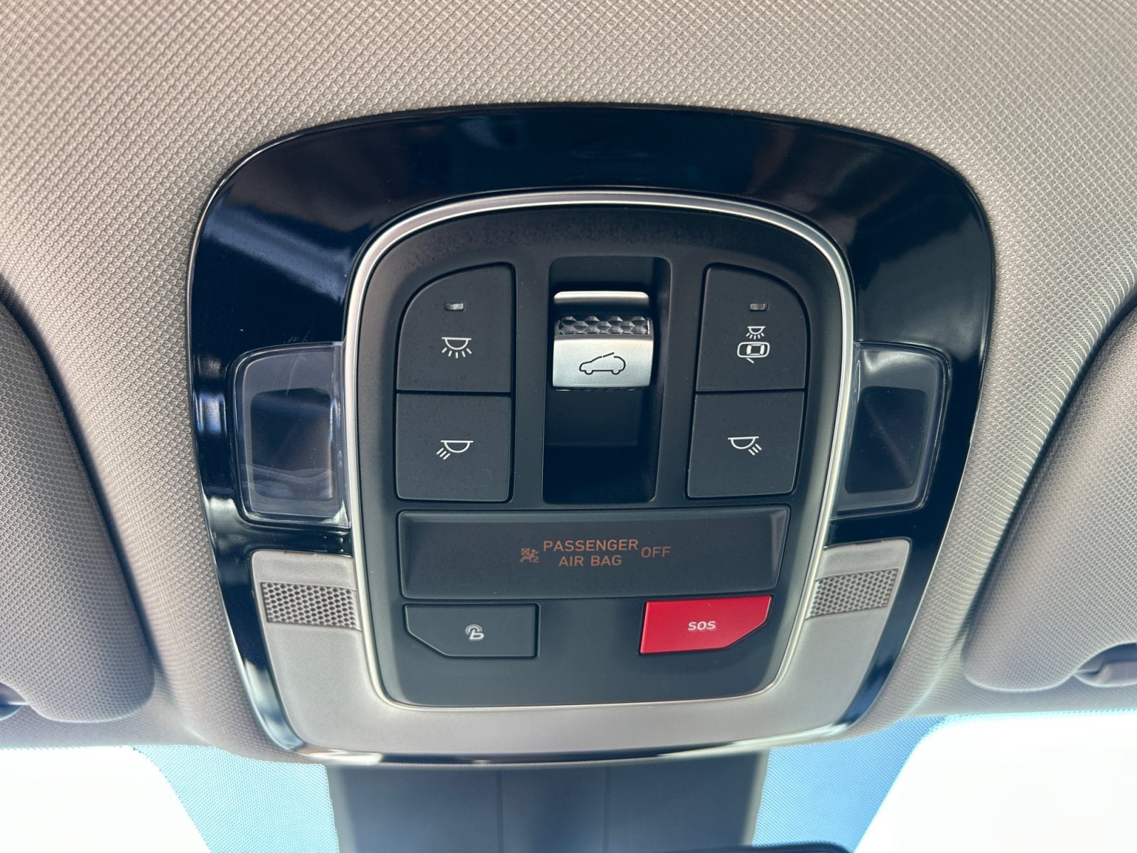Certified 2023 Hyundai Santa Fe SEL w/ Premium Package AWD/4WD image 46