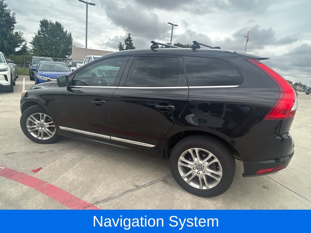 Used 2016 Volvo XC60 T5 Premier w/ Proximity Package FWD image 4
