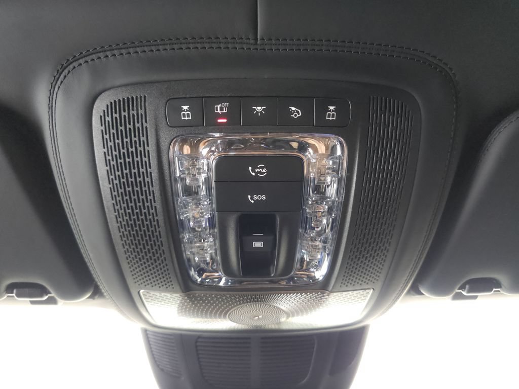 Used 2024 Mercedes-Benz Maybach GLS 600 4MATIC image 23