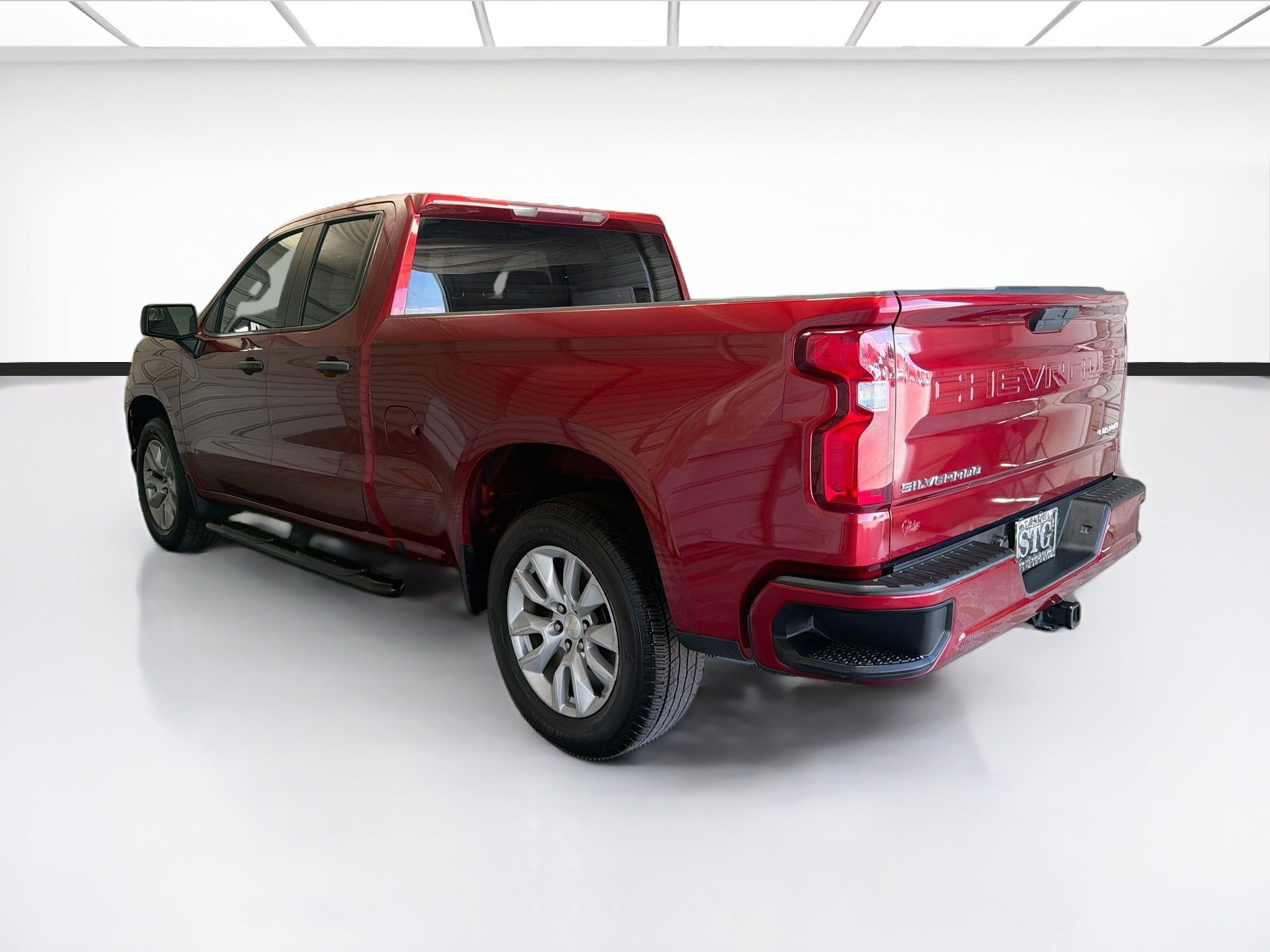 Used 2022 Chevrolet Silverado 1500 Custom RWD image 6