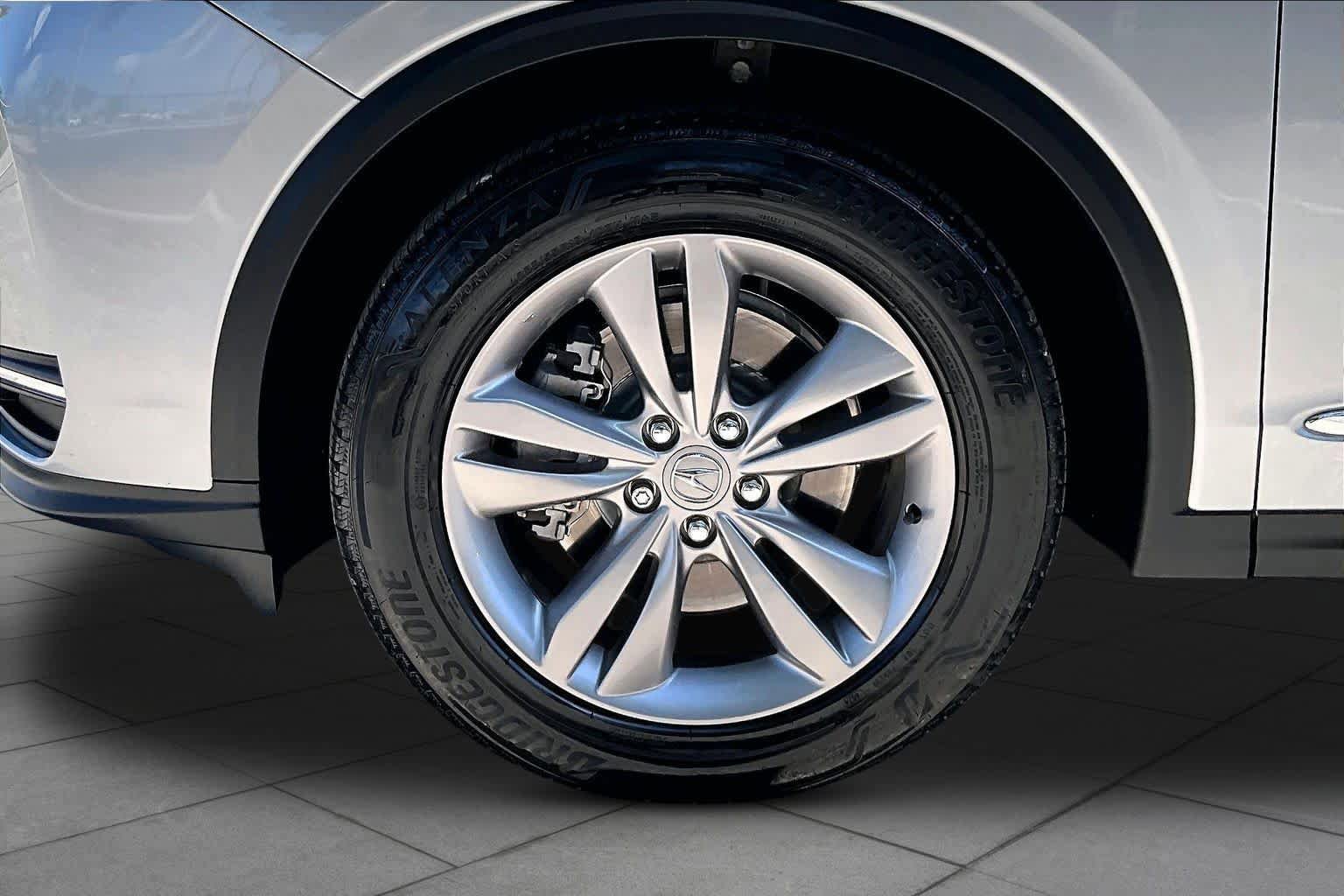 Certified 2025 Acura MDX SH-AWD image 11