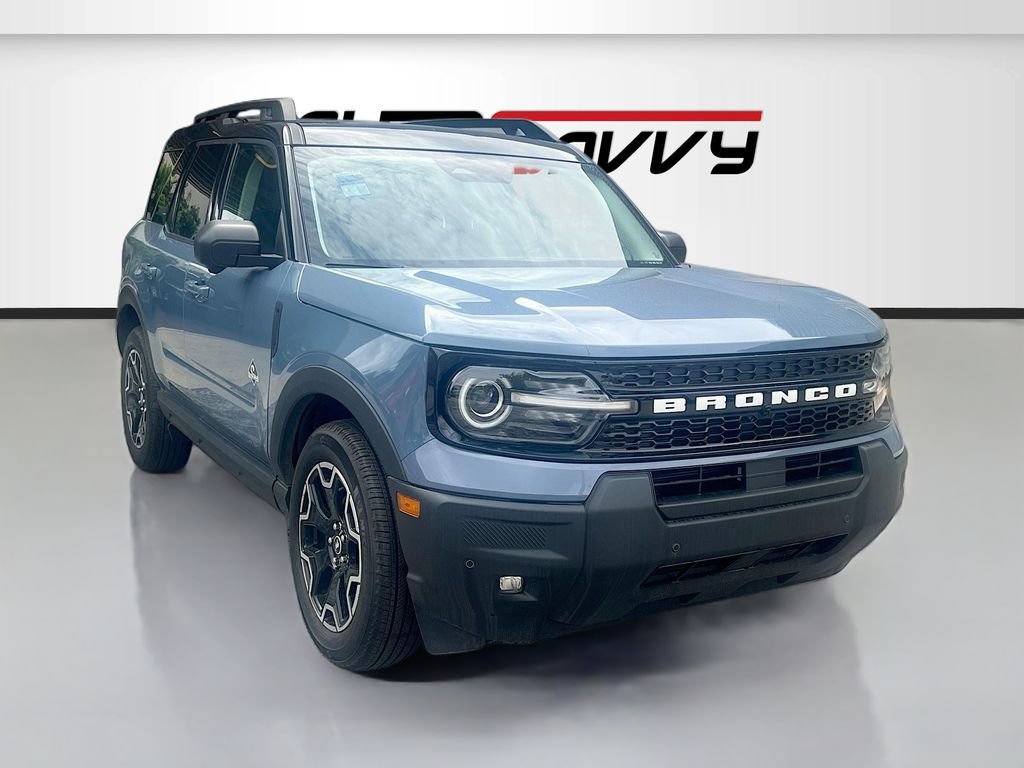 Used 2025 Ford Bronco Sport Outer Banks w/ Outer Banks Tech Package+ AWD/4WD image 1
