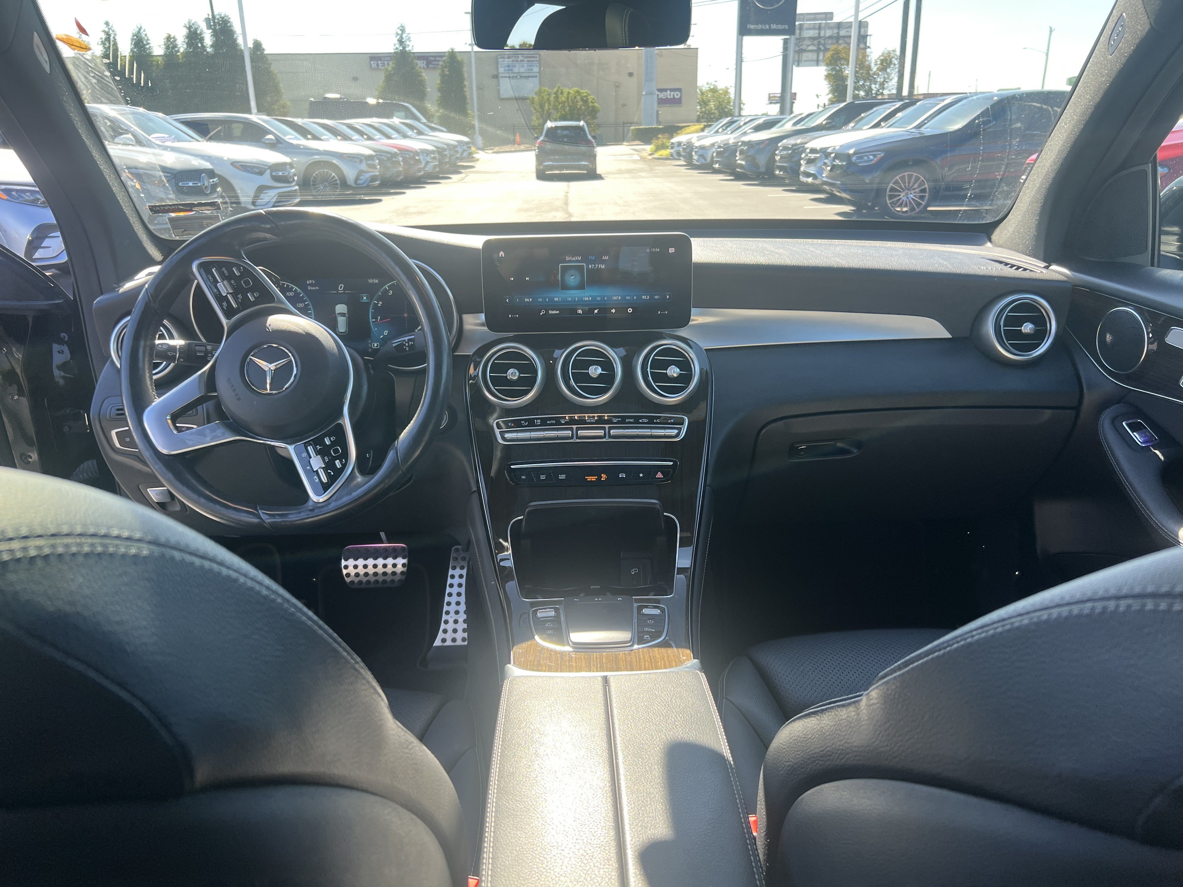 Used 2021 Mercedes-Benz GLC 300 4MATIC image 24