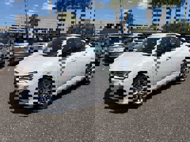 Used 2023 Acura TLX image 2