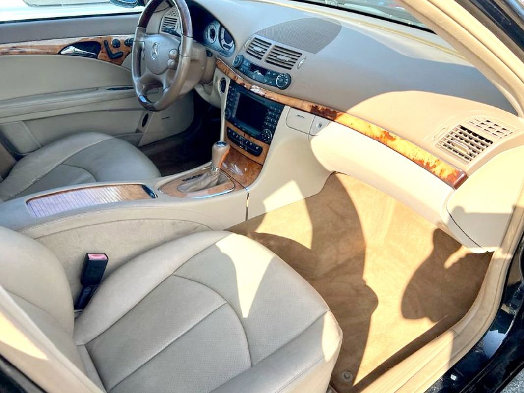Used 2008 Mercedes-Benz E 350 4MATIC image 13