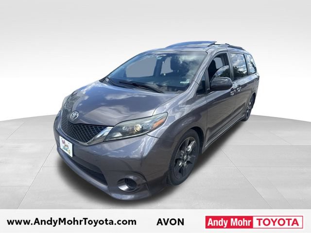 Used 2015 Toyota Sienna SE Premium FWD image 3