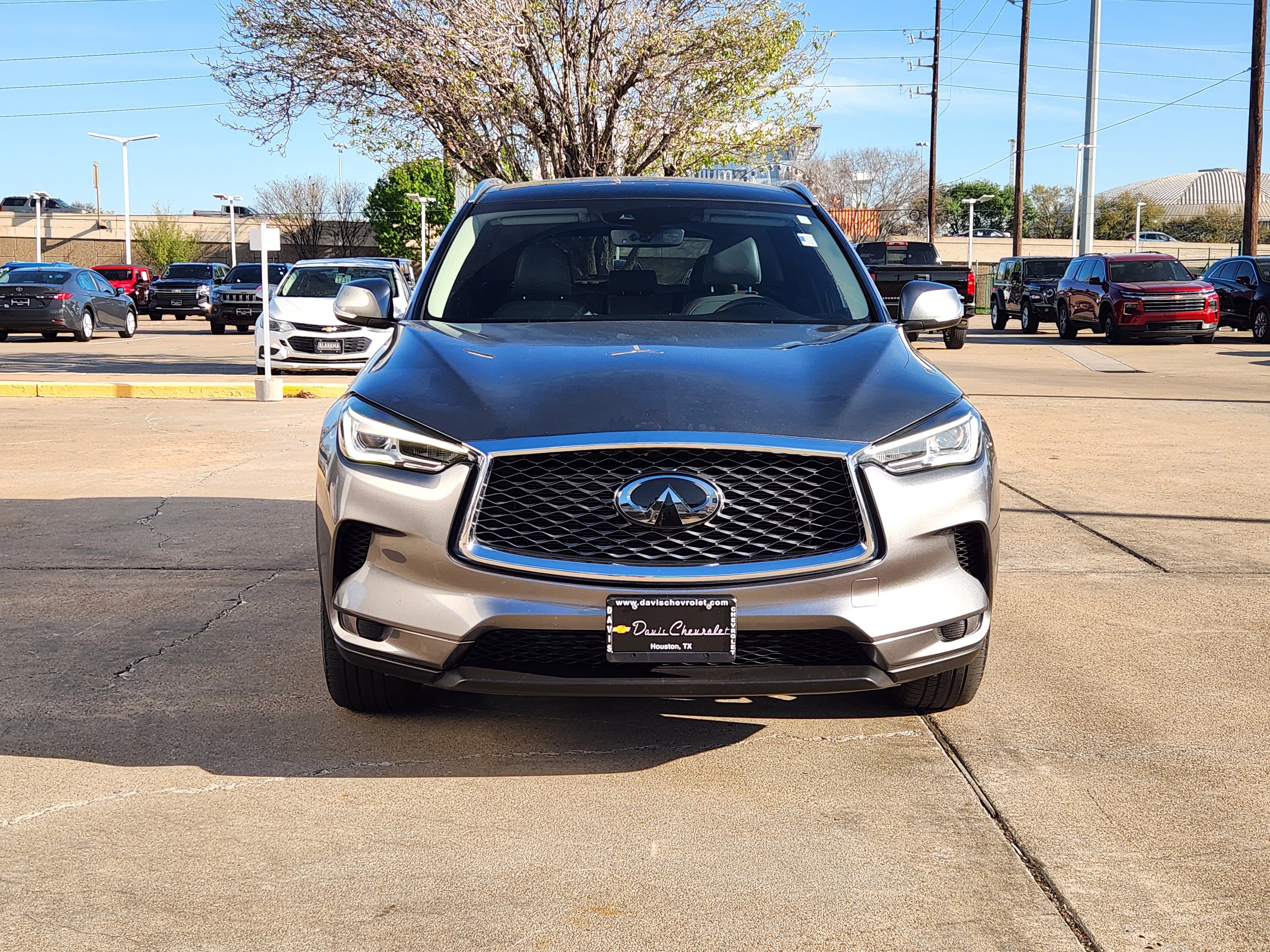 Used 2023 INFINITI QX50 Luxe AWD/4WD image 3