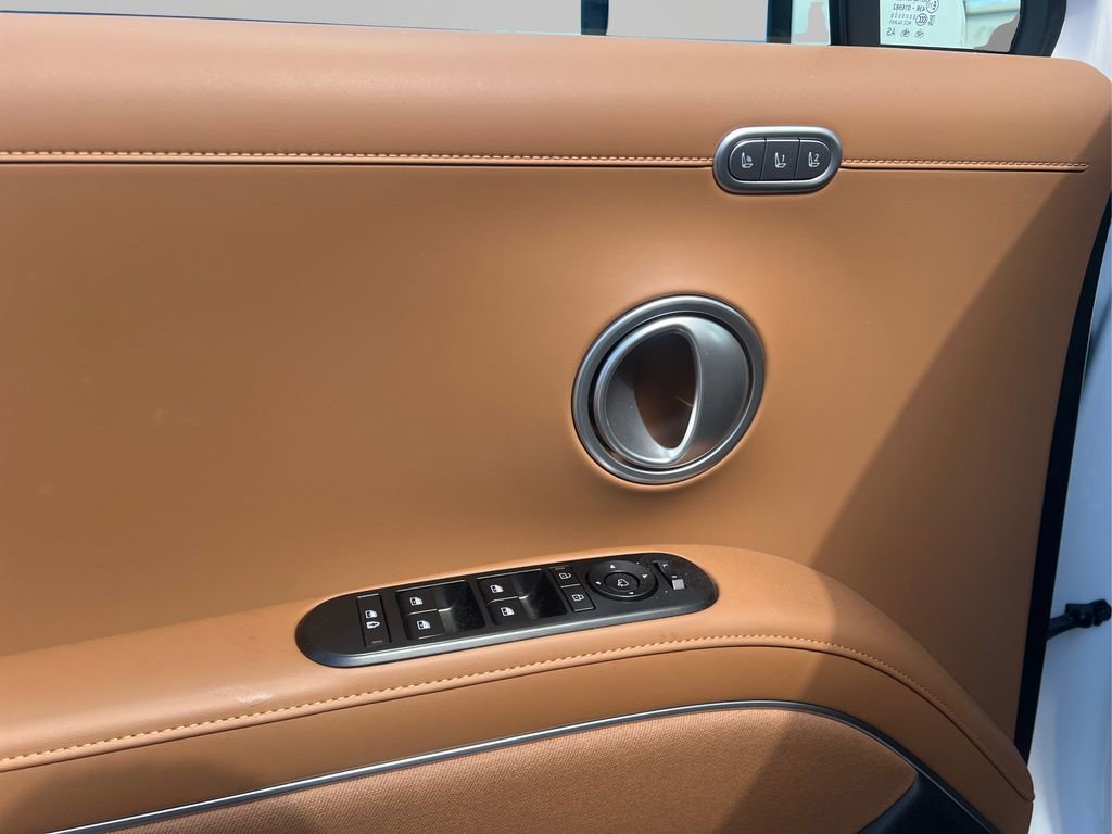 Used 2026 Hyundai Palisade Calligraphy image 18